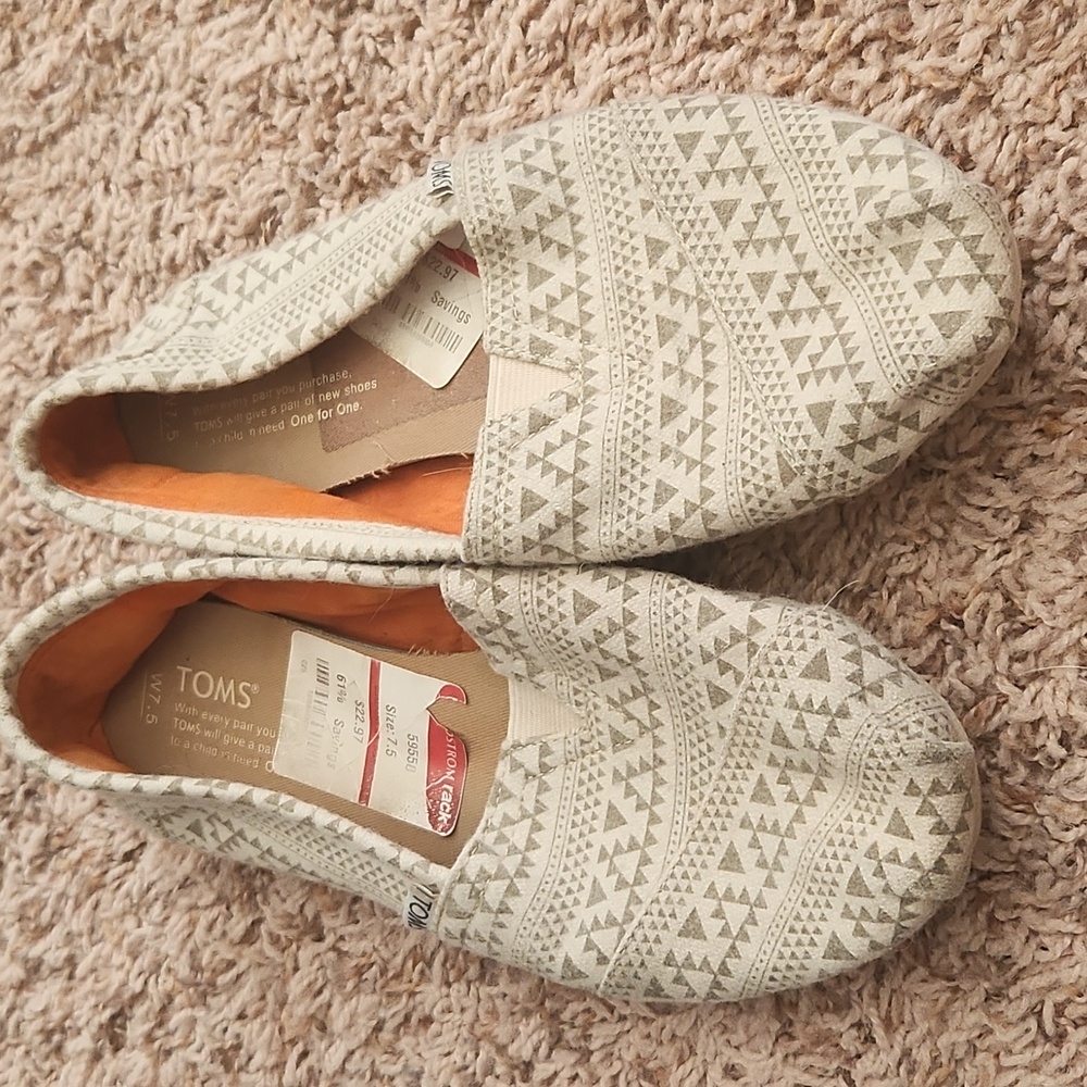 Toms Slip-ons